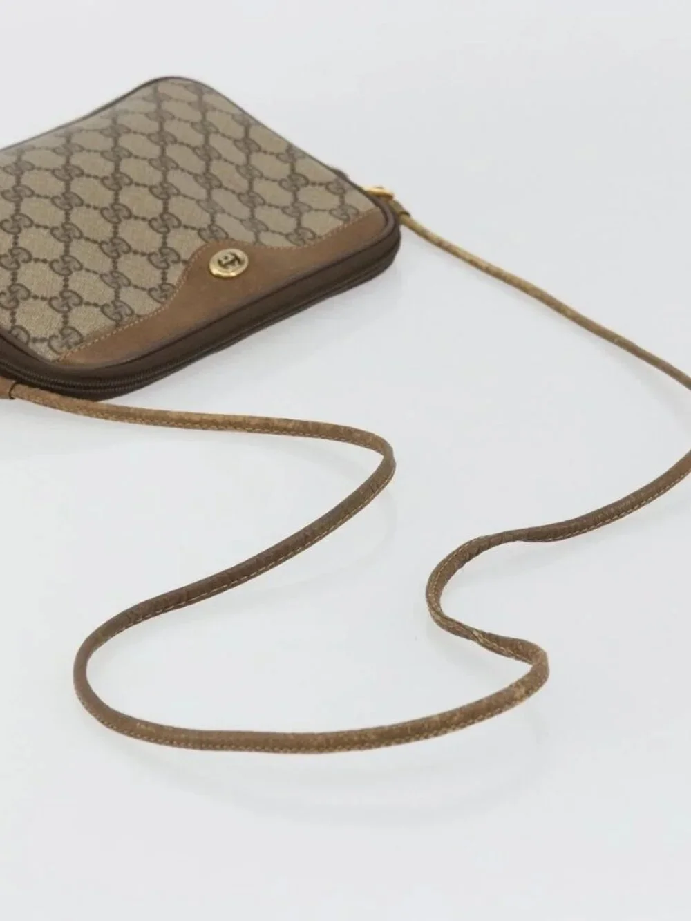 GUCCI GG Supreme Shoulder Bag PVC Beige Gold 97 02 068 Auth 175170